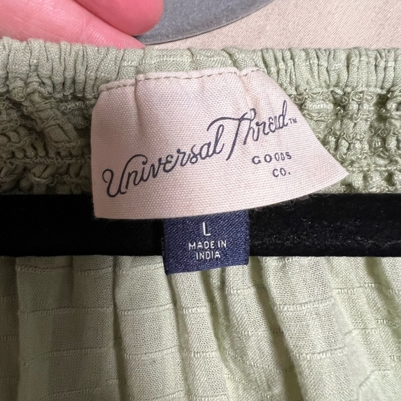NWOT Sage green Wrap puff shirt - Picture 3 of 3